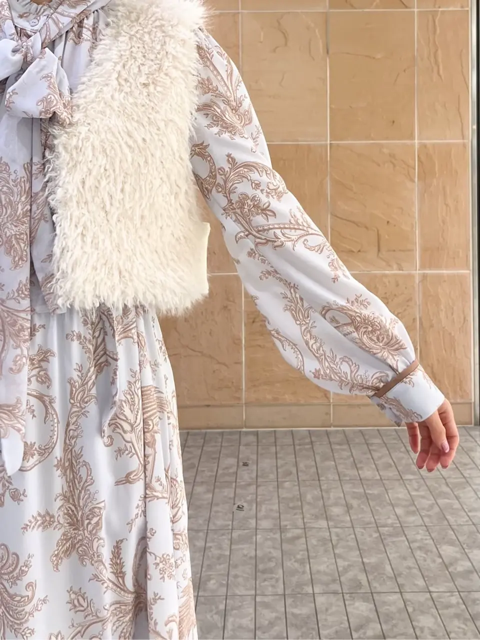 GRACE CONTINENTAL The Banquet yuri コーディネート画像