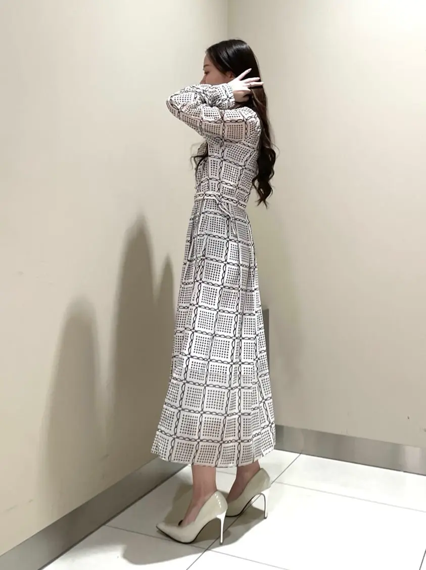 GRACE CONTINENTAL The Banquet Suzuka コーディネート画像