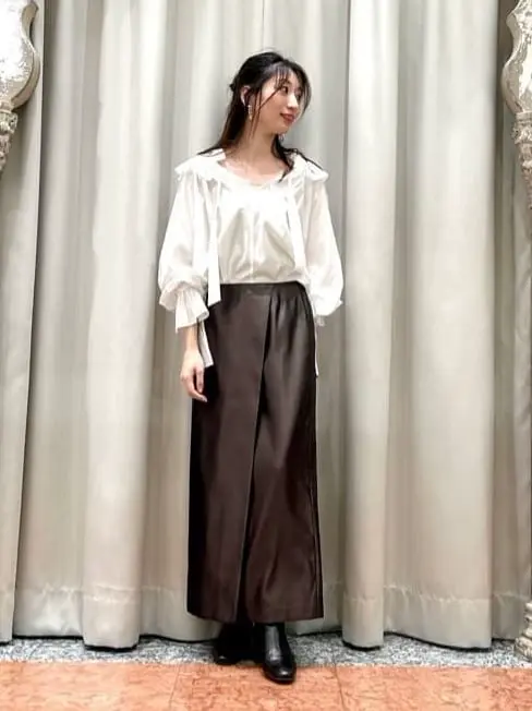 GRACE CONTINENTAL The Banquet eri コーディネート画像