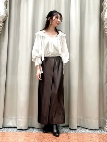 GRACE CONTINENTAL The Banquet eri コーディネート画像