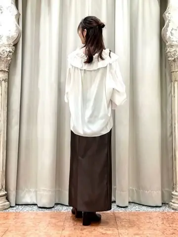 GRACE CONTINENTAL The Banquet eri コーディネート画像