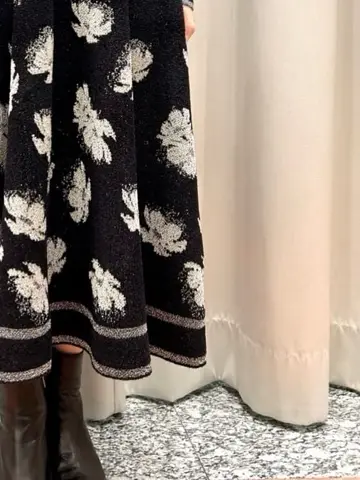 GRACE CONTINENTAL The Banquet eri コーディネート画像