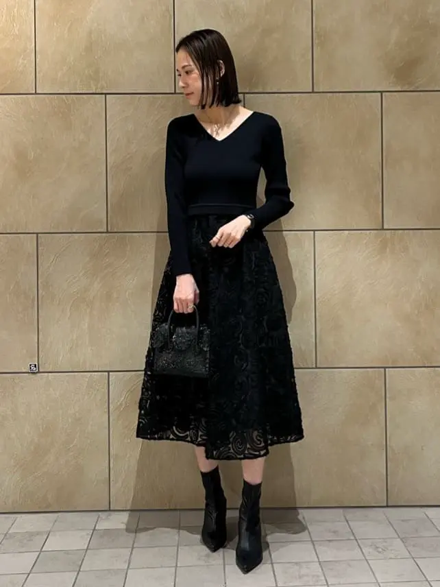 GRACE CONTINENTAL The Banquet 亀田 未希 コーディネート画像