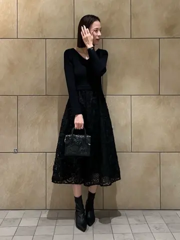 GRACE CONTINENTAL The Banquet 亀田 未希 コーディネート画像