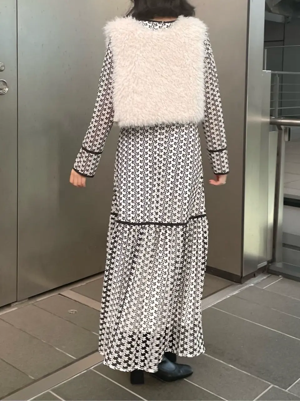 GRACE CONTINENTAL The Banquet Ezawa.M コーディネート画像