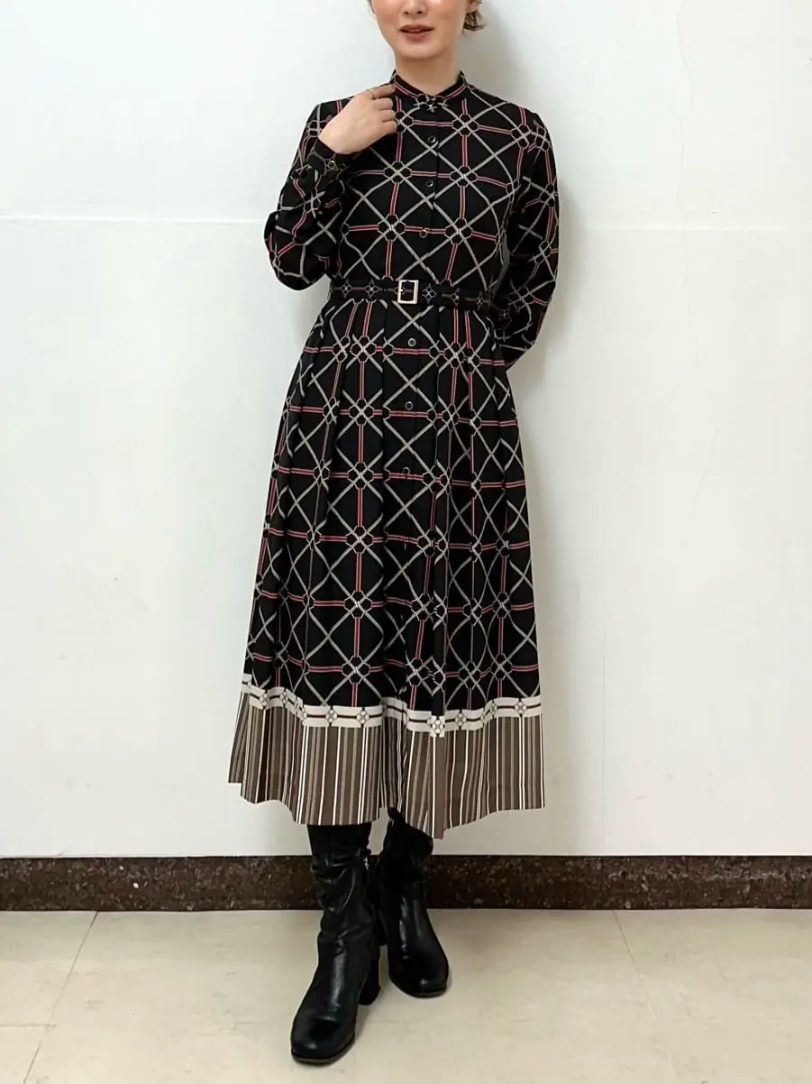 GRACE CONTINENTAL The Banquet Kogane. コーディネート画像