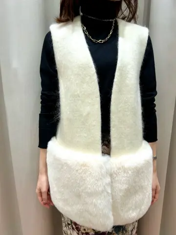 GRACE CONTINENTAL The Banquet eri コーディネート画像