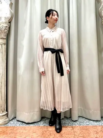 GRACE CONTINENTAL The Banquet eri コーディネート画像