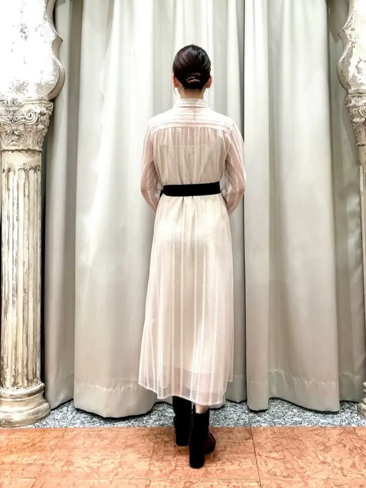 GRACE CONTINENTAL The Banquet eri コーディネート画像