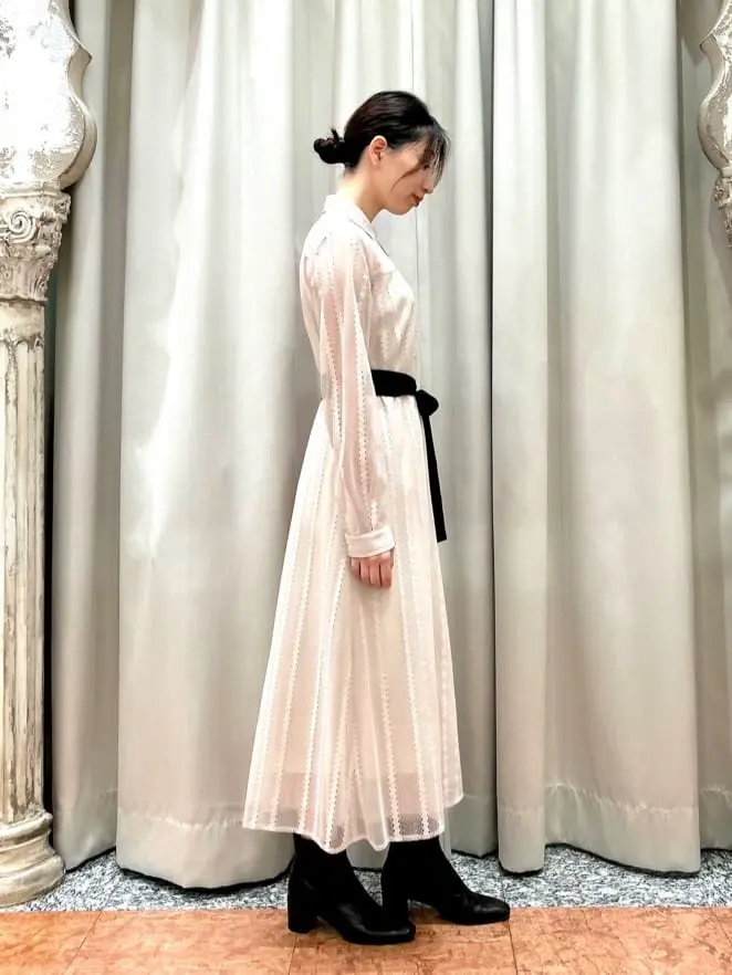 GRACE CONTINENTAL The Banquet eri コーディネート画像