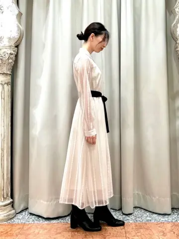 GRACE CONTINENTAL The Banquet eri コーディネート画像