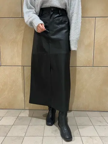 GRACE CONTINENTAL The Banquet 赤坂 梨来 コーディネート画像