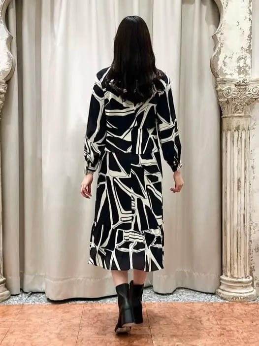 GRACE CONTINENTAL The Banquet 遠藤　みずき コーディネート画像