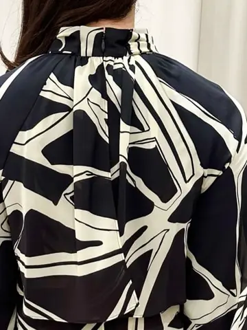 GRACE CONTINENTAL The Banquet 遠藤　みずき コーディネート画像