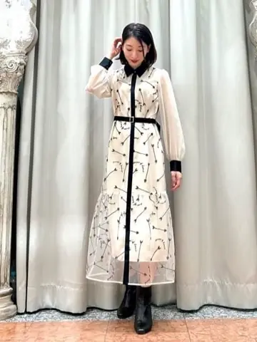 GRACE CONTINENTAL The Banquet eri コーディネート画像