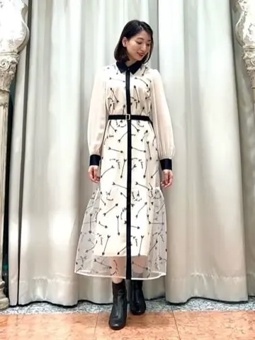 GRACE CONTINENTAL The Banquet eri コーディネート画像