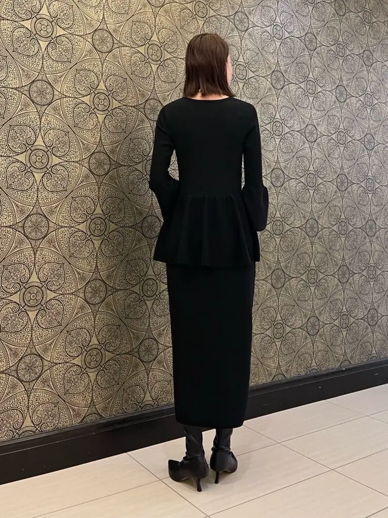 GRACE CONTINENTAL The Banquet 亀田 未希 コーディネート画像