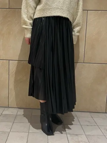 GRACE CONTINENTAL The Banquet 赤坂 梨来 コーディネート画像