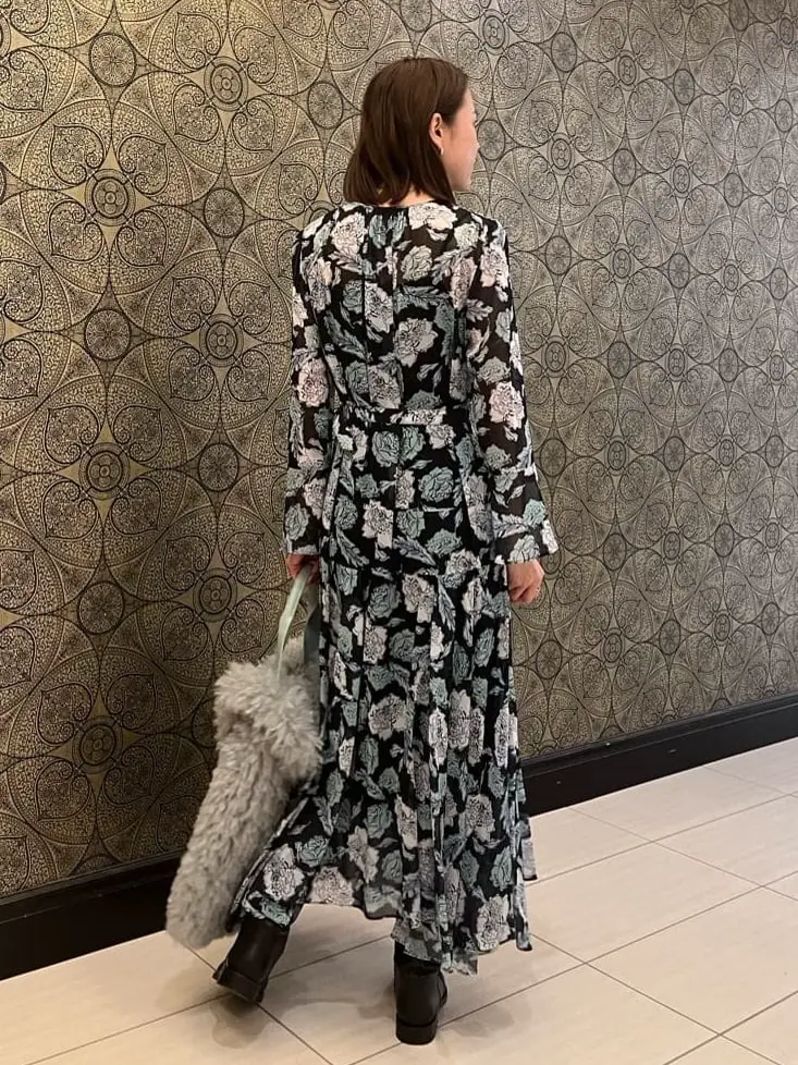 GRACE CONTINENTAL The Banquet 亀田 未希 コーディネート画像