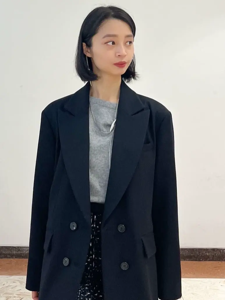 GRACE CONTINENTAL The Banquet yuri コーディネート画像