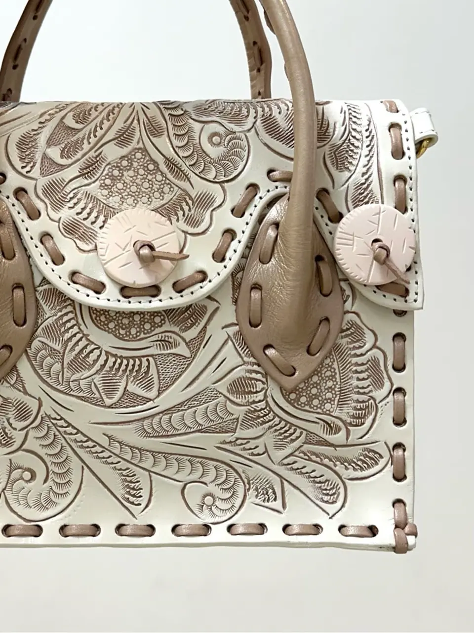 GRACE CONTINENTAL The Banquet Kogane. コーディネート画像