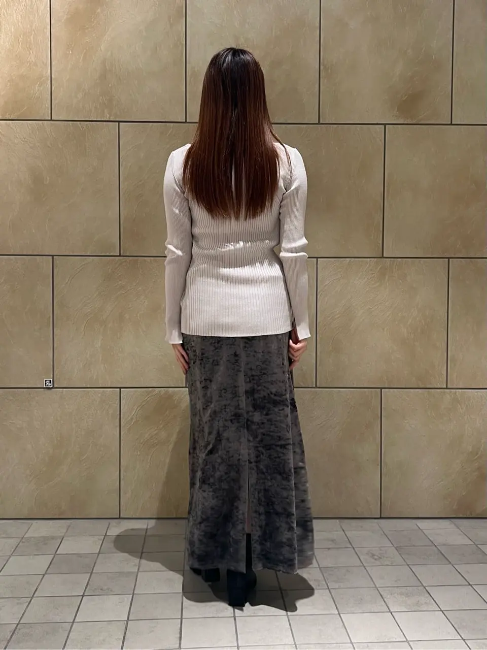 GRACE CONTINENTAL The Banquet 赤坂 梨来 コーディネート画像