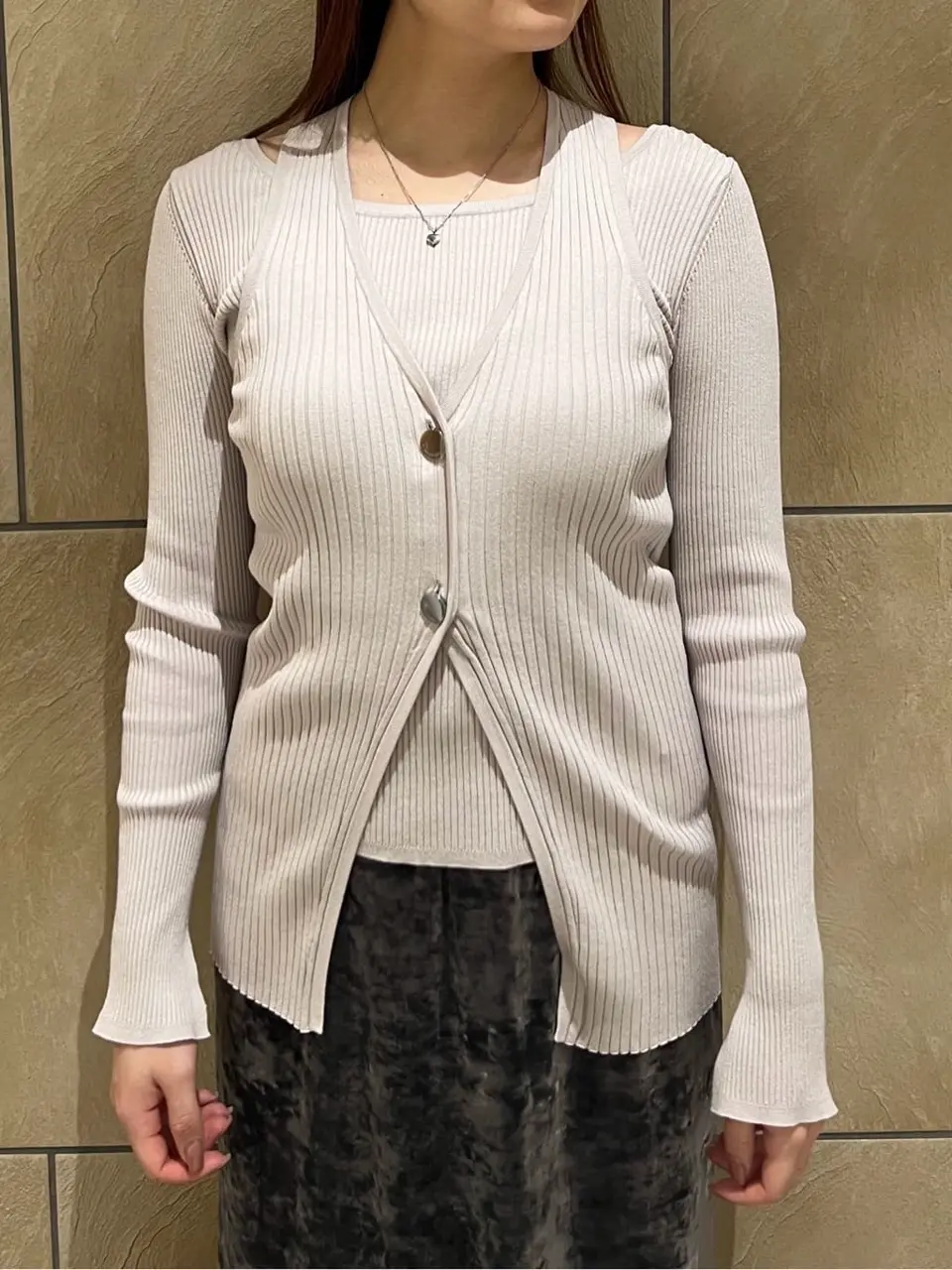 GRACE CONTINENTAL The Banquet 赤坂 梨来 コーディネート画像