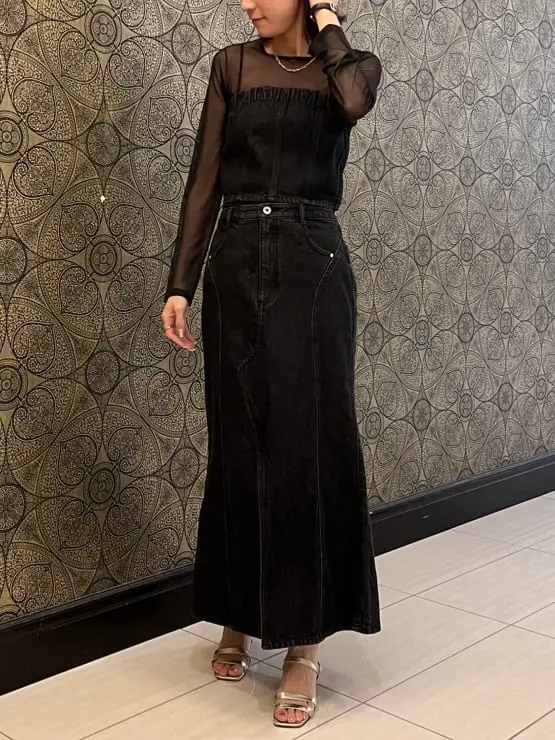 GRACE CONTINENTAL The Banquet 亀田 未希 コーディネート画像