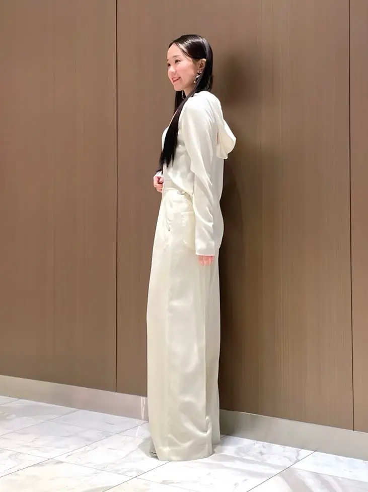 GRACE CONTINENTAL The Banquet Suzuka コーディネート画像