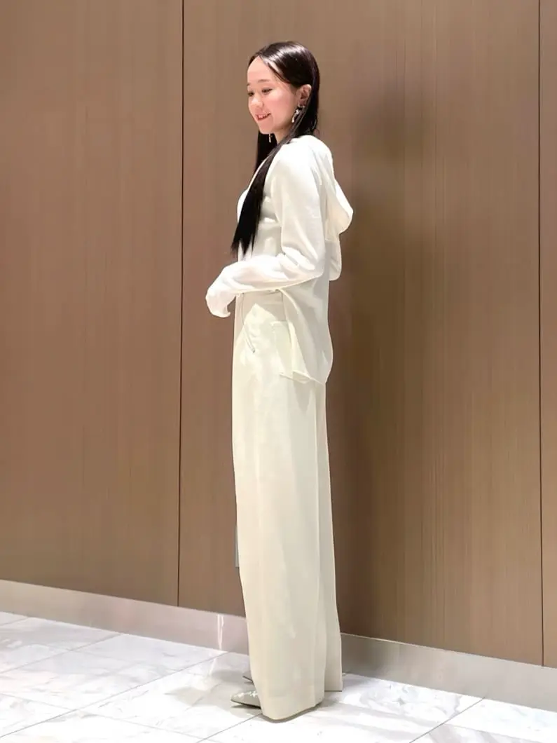 GRACE CONTINENTAL The Banquet Suzuka コーディネート画像