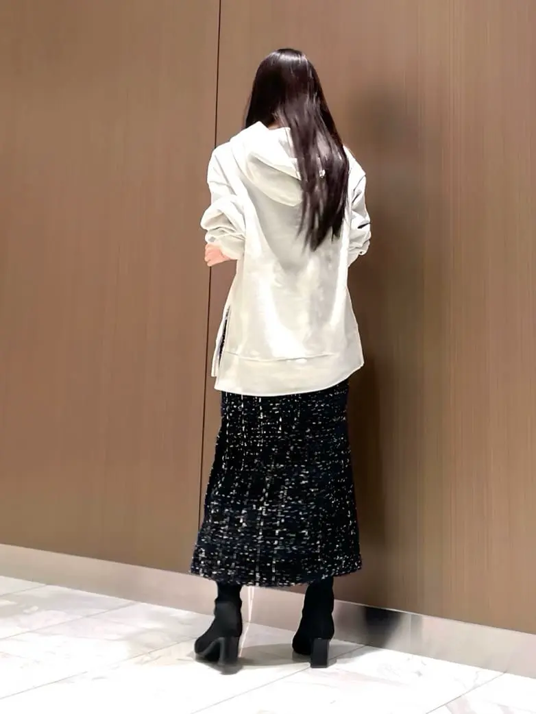 GRACE CONTINENTAL The Banquet Suzuka コーディネート画像