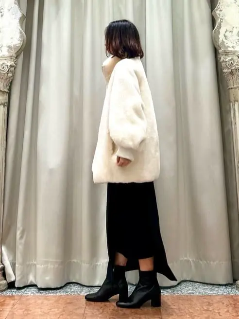 GRACE CONTINENTAL The Banquet eri コーディネート画像