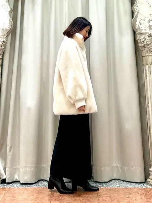 GRACE CONTINENTAL The Banquet eri コーディネート画像