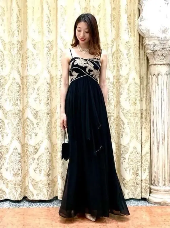 GRACE CONTINENTAL The Banquet eri コーディネート画像