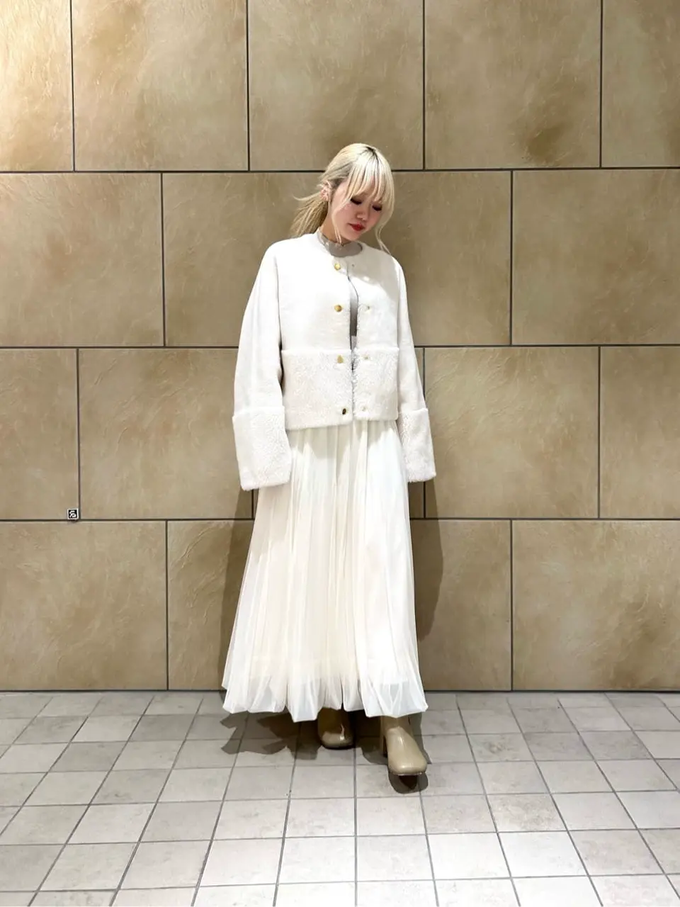 美品・破格✨ グレースコンチネンタル 定価19万 メリノムートンボアジャケット 美品・破格✨ グレースコンチネンタル 定価19万 メリノ