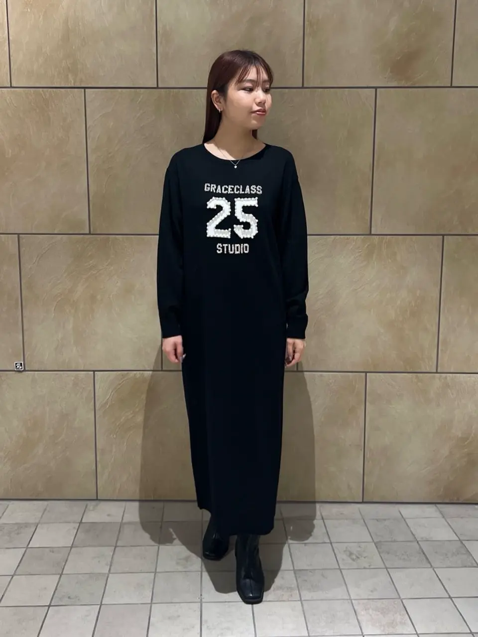 GRACE CONTINENTAL The Banquet 赤坂 梨来 コーディネート画像