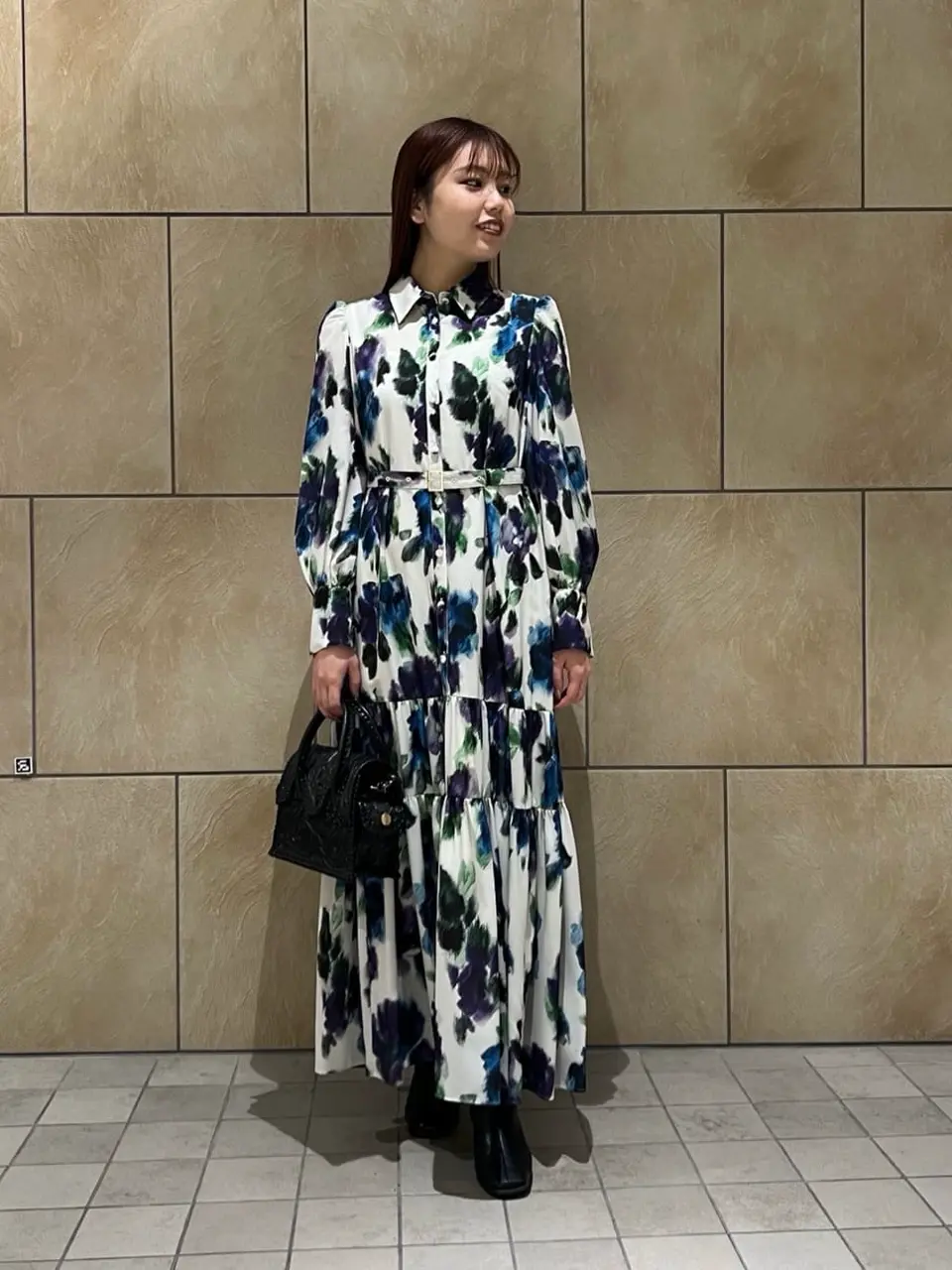 GRACE CONTINENTAL The Banquet 赤坂 梨来 コーディネート画像