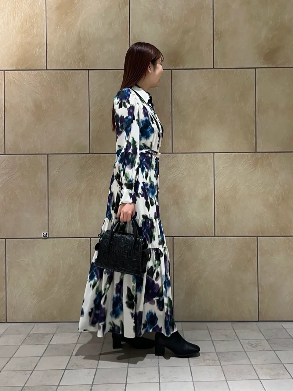 GRACE CONTINENTAL The Banquet 赤坂 梨来 コーディネート画像