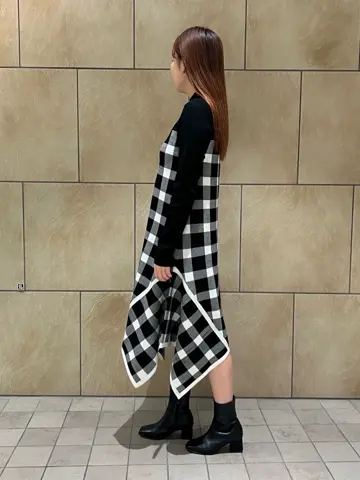 GRACE CONTINENTAL The Banquet 赤坂 梨来 コーディネート画像