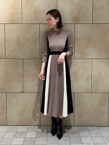 GRACE CONTINENTAL The Banquet 亀田 未希 コーディネート画像