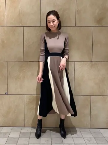 GRACE CONTINENTAL The Banquet 亀田 未希 コーディネート画像