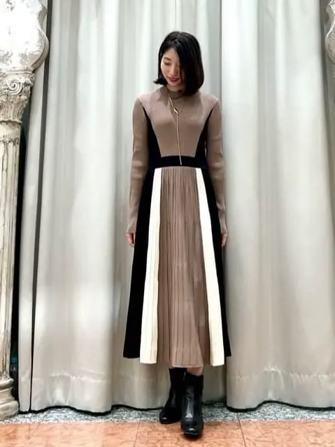 GRACE CONTINENTAL The Banquet eri コーディネート画像