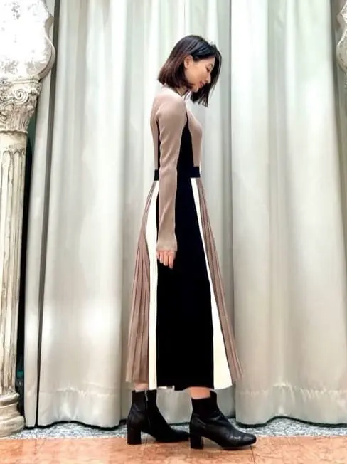 GRACE CONTINENTAL The Banquet eri コーディネート画像