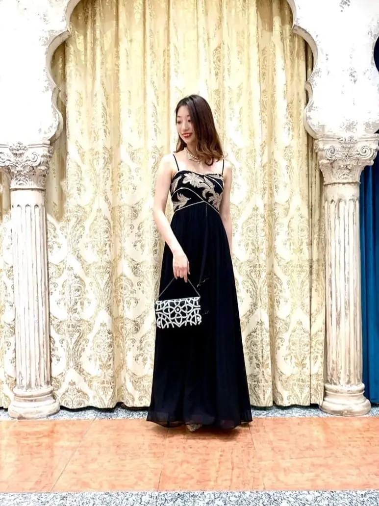 GRACE CONTINENTAL The Banquet eri コーディネート画像