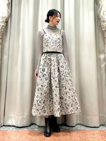 GRACE CONTINENTAL The Banquet eri コーディネート画像