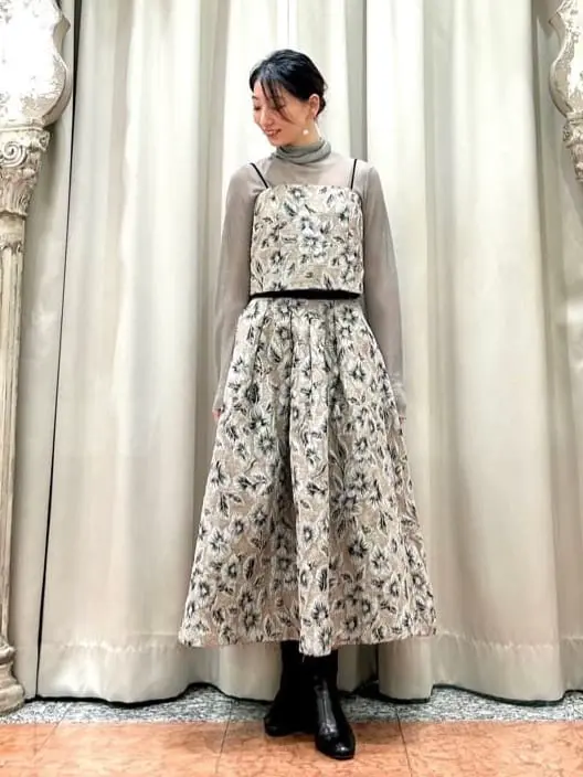 GRACE CONTINENTAL The Banquet eri コーディネート画像