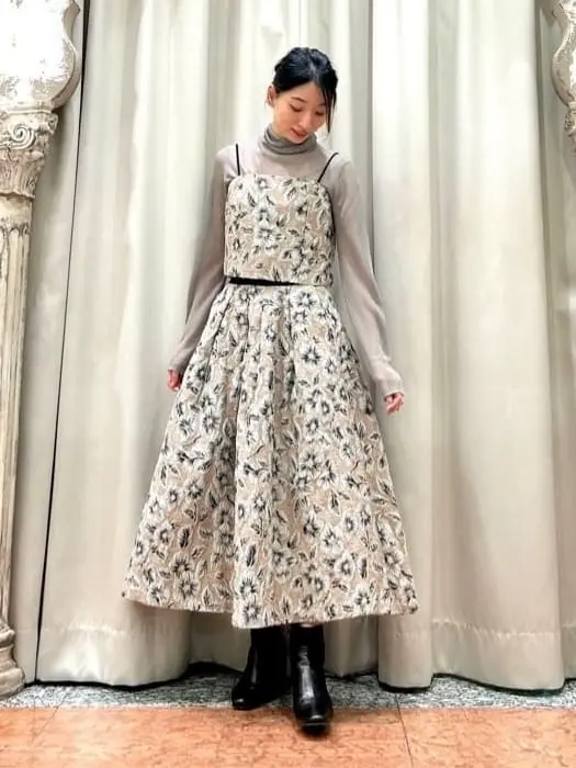 GRACE CONTINENTAL The Banquet eri コーディネート画像