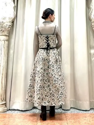 GRACE CONTINENTAL The Banquet eri コーディネート画像