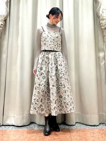 GRACE CONTINENTAL The Banquet eri コーディネート画像