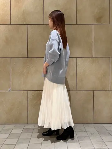 GRACE CONTINENTAL The Banquet 赤坂 梨来 コーディネート画像